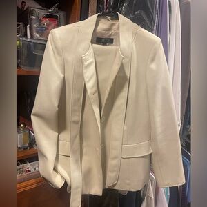 Kasper women’s suit size 14